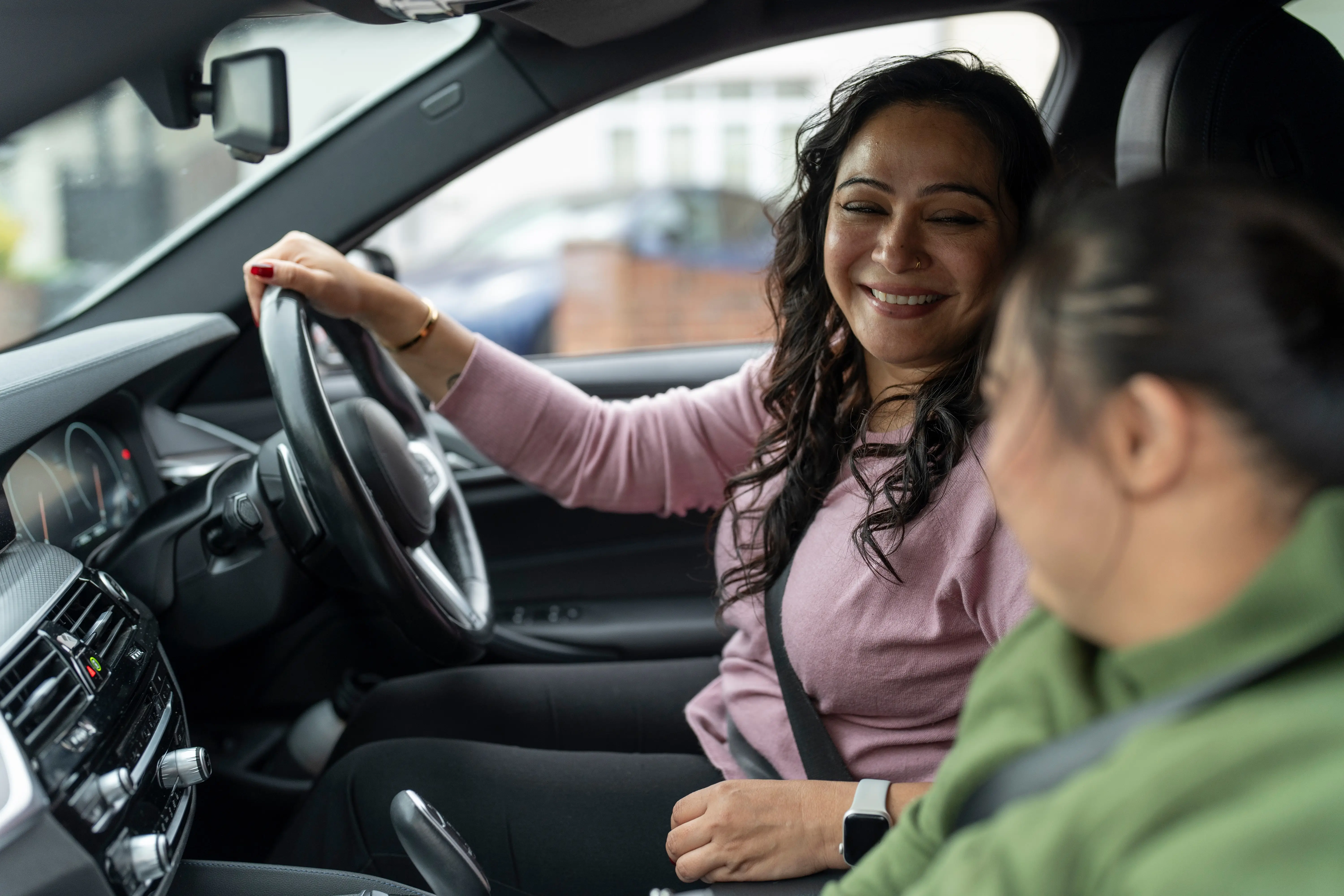 Stock image_mother and daughter in car
